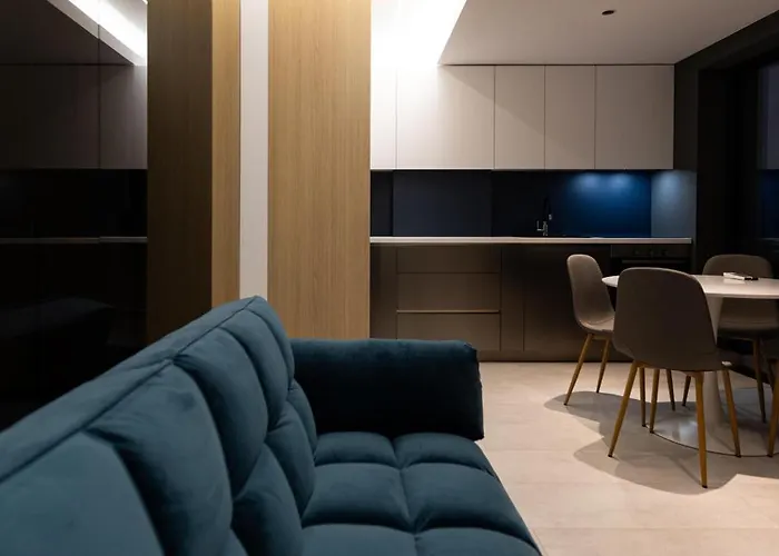 Alecsandri - Near Old Town - Private Parking